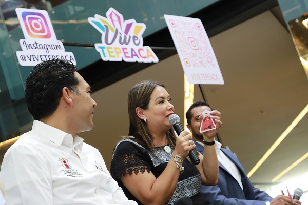 Inauguran ‘Expo Vive Tepeaca’ en centro comercial de Puebla