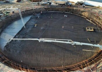 Construyen tanque para mejorar abasto de agua en NL con concreto Duramax de Cemex