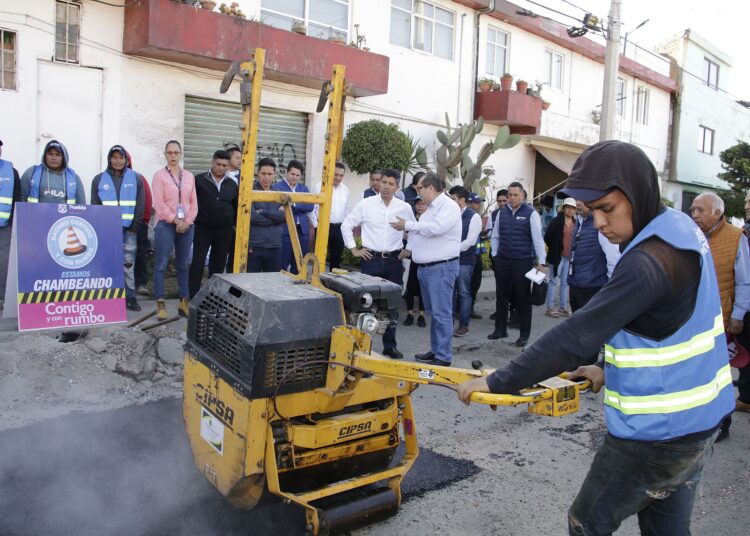 Con programa de bacheo se han tapado 160 mil hoyos