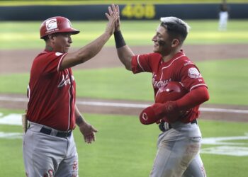 El Águila de Veracruz vapulea a Pericos de Puebla