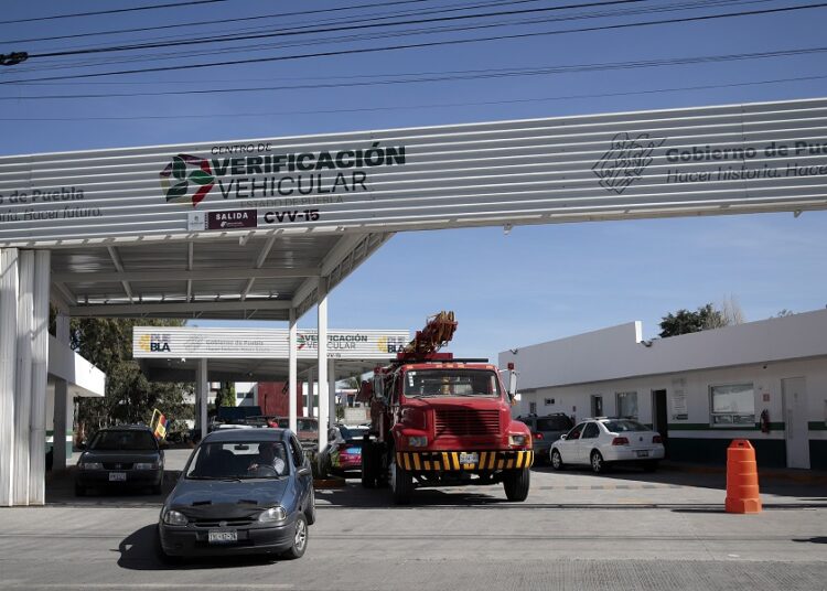 Gobierno reduce multa por verificación extemporánea