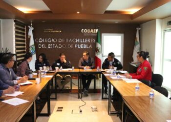 Refuerzan COBAEP y SSP espacios seguros en aulas