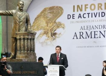 Armenta presenta Informe de Actividades; asiste Luisa Alcalde