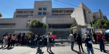 Suma de Puebla al IMSS-Bienestar colapsará servicios: Riestra
