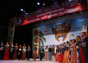 Graduación del Instituto Macuil Xóchitl