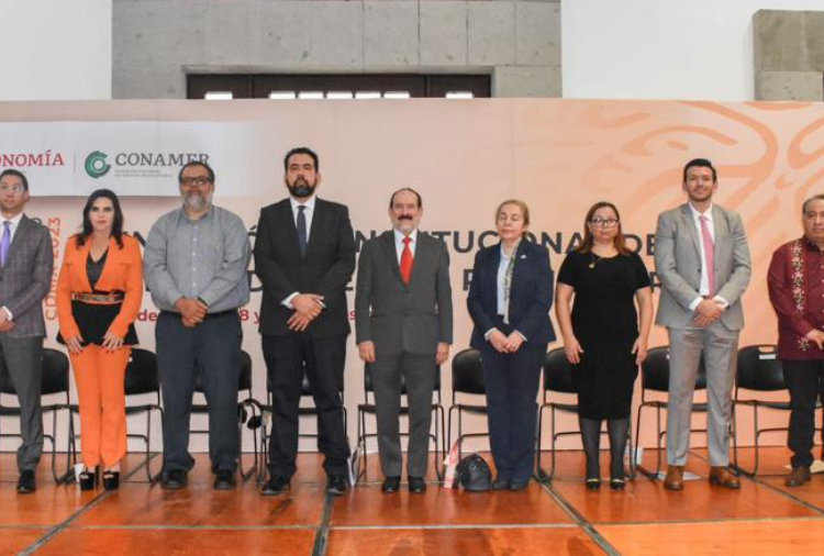Layón participa en Encuentro Nacional de Autoridades de Conamer