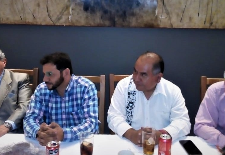 Ir solos pide la Corriente Crítica del PRI