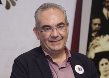 Exsecretario de Salud se destapa para gubernatura de Puebla