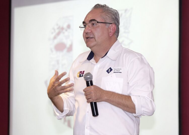 PVEM le abre sus puertas a exsecretario de Salud para 2024