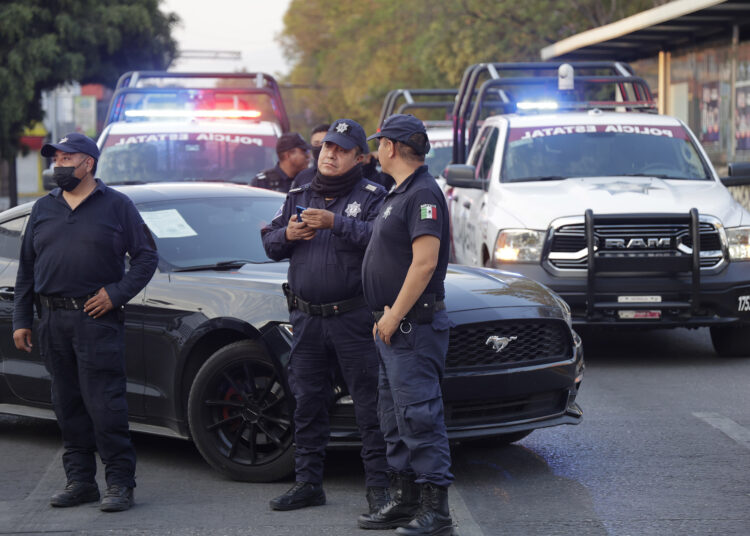 Estrechan coordinación federación y estado para reforzar seguridad en carreteras