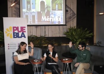 Anuncian nueva ruta aérea Puebla- Mérida de Viva Aerobus