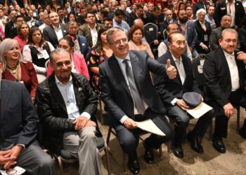Cierra Ebrard de manera virtual en Puebla su recorrido por la candidatura