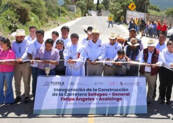 Salomón Céspedes inaugura la carretera Soltepec-Felipe Ángeles -Acatzingo