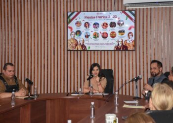 Celebra las fiestas patrias en San Martín Texmelucan 