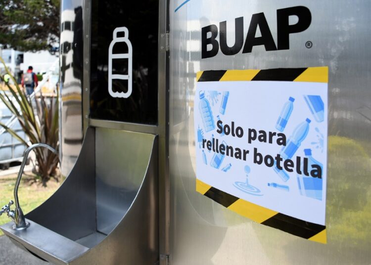 ¡Lleva tu botella! Ya hay de nuevo bebederos en CU