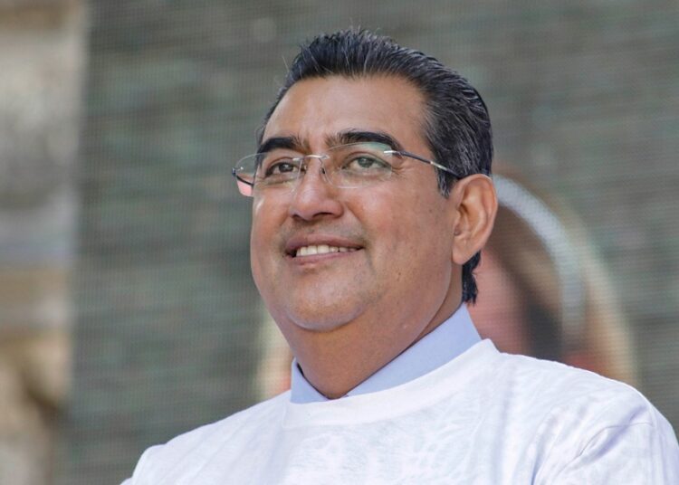156 municipios de Puebla reciben remesas de paisanos en EE.UU.