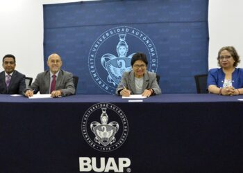 BUAP y FROC-Conlabor Puebla firman convenio