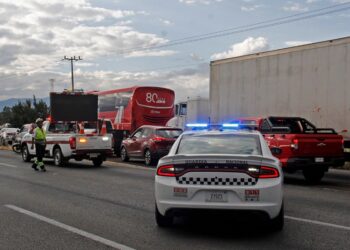 Gobierno federal debe tomar medidas penales por cierre de autopista