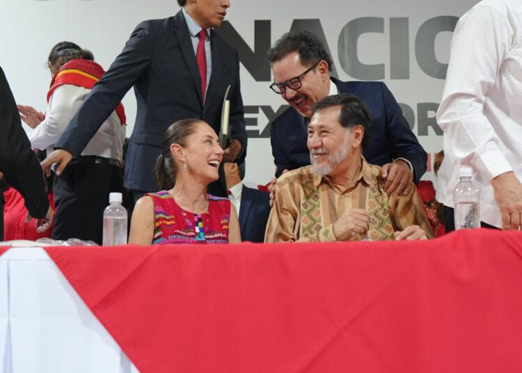 Participa Nacho Mier en Convención de PT ante Claudia Sheinbaum
