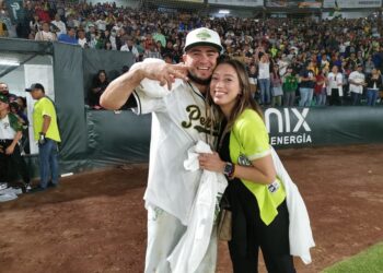 Pericos quieren el campeonato de la Serie del Rey: Miguel Guzmán