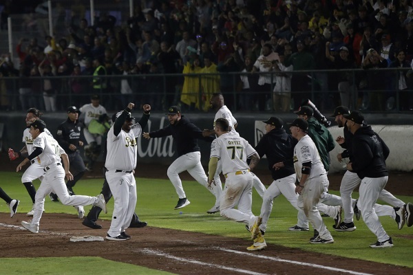 Los Pericos de Puebla están a un juego de conquistar la Serie del Rey 2023