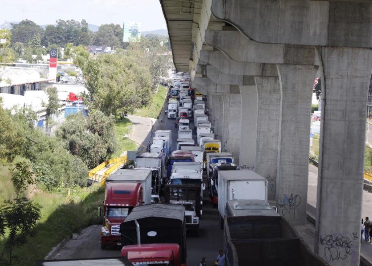Gobernador tomará medidas contra bloqueos a vialidades