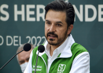 Piden a Zoé Robledo enfocarse en graves problemas del IMSS 
