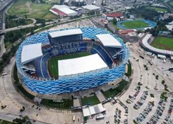 Habilitan transporte nocturno para el partido Puebla vs Pumas