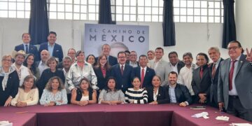 Negocia Nacho Mier con Marcelo Ebrard y diputados