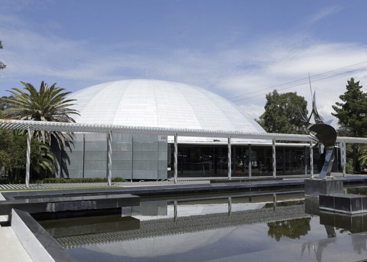 Céspedes garantiza rehabilitación del Auditorio de la Reforma