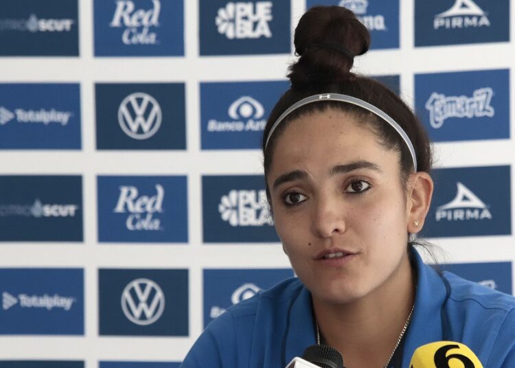 Majo López pide que afición apoye al futbol femenil
