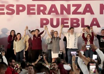 Trasciende la lista de los 27 aspirantes a la candidatura a la gubernatura por Morena