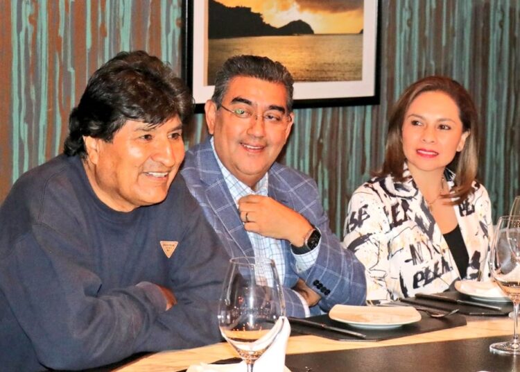 Evo Morales visita Puebla