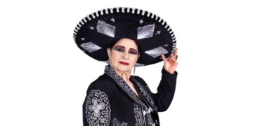 Astrid Hadad, una artista que despierta conciencias