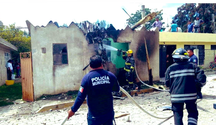 Cae avioneta en Felipe Ángeles; mueren 3 tripulantes