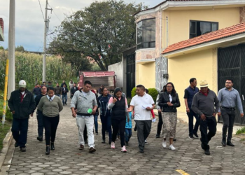 Castellanos sigue entregando obra pública en Calpan