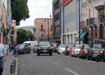 Arrancan prueba piloto para convertir en doble sentido la 3 Poniente