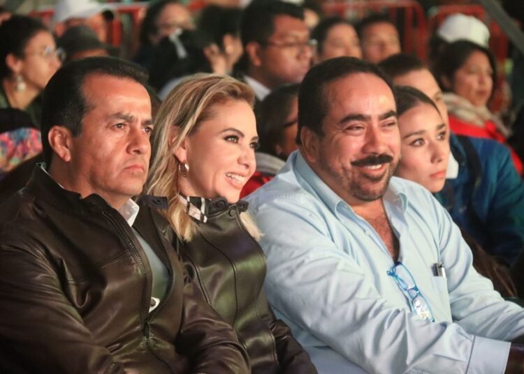 Paola Angón inaugura la Feria de Cholula 2023