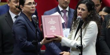 Secretaria de Gobernación entrega quinto informe de Gobierno de AMLO