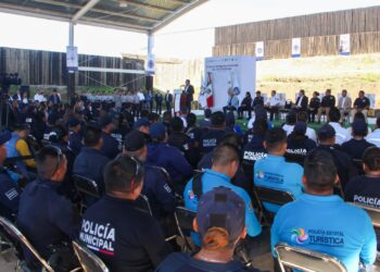 Sergio Salomón inaugura el Congreso Estatal de Tiro Policial 2023