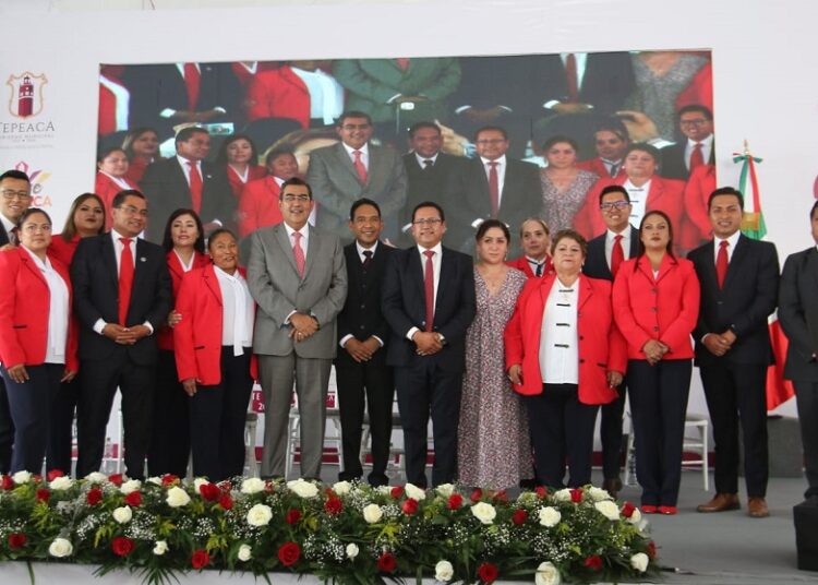 Céspedes anuncia obras y apoyos para Tepeaca