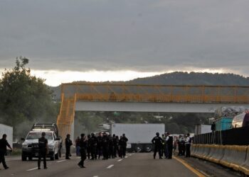 El cierre de carreteras no debe ser la constante: Sergio Salomón (Video)
