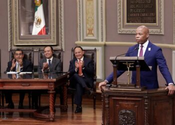 Reforzar trabajo para detener migración a EEUU: Alcalde de Nueva York, Eric L. Adams