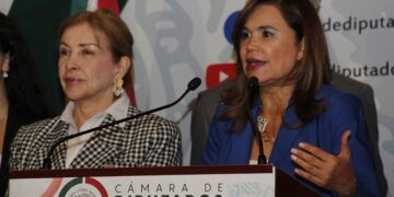 «Libros sin impuestos» exige Blanca Alcalá