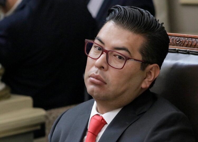 PRI irá en ‘alianza parcial’ con Frente Amplio por Puebla