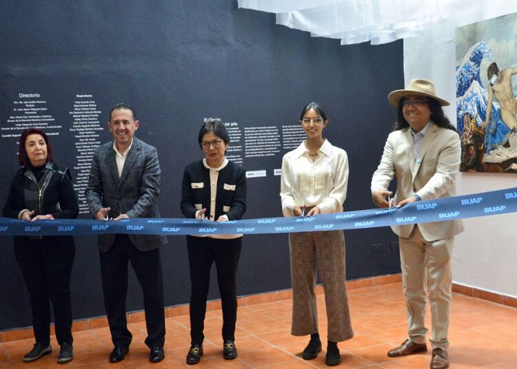 Inauguran exposición ‘El oleaje, las formas del arte’ en BUAP