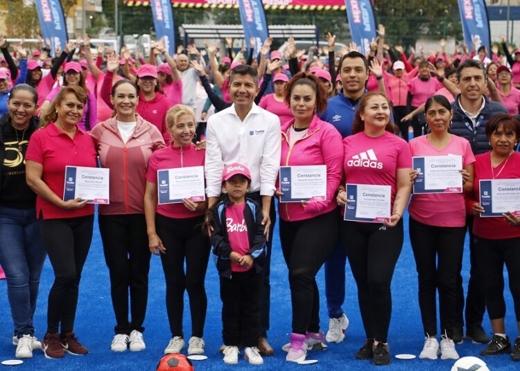 Inauguran cancha del Deportivo La Piedad
