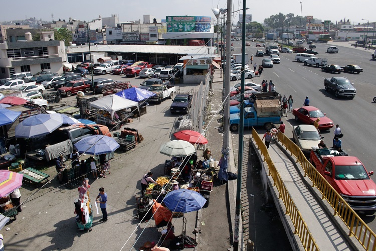 Controla ayuntamiento de Puebla calles de central de abasto