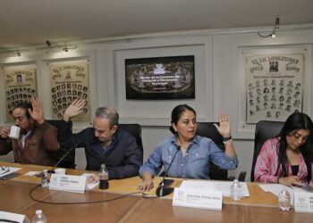 Aprueban modificación al cobro de parquímetros