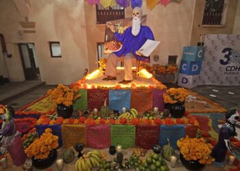 Puebla conserva tradición de Día de Muertos